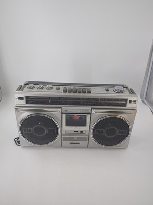 Sanyo M9935K 80s Boombox FM/SW1/SW2/MW Radio Cassette Player