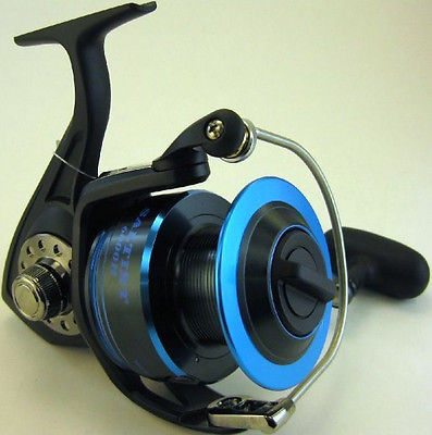 Daiwa BG 8000 Black and Gold Saltwater Spinning Reel BG8000 - NEW