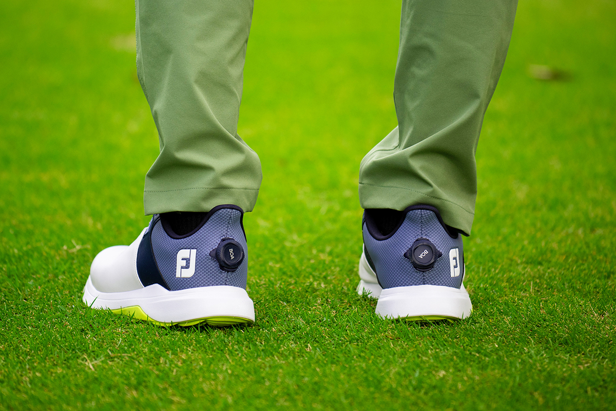 シューズ界のスーパーライト級はグリップ力も◎ フットジョイ