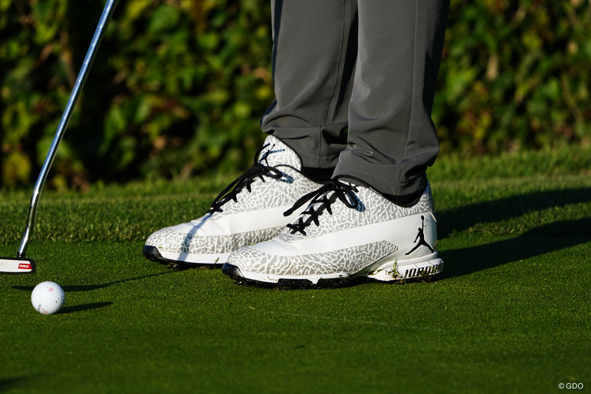 ウッズとナイキ“離別”の陰にジョーダン？ 【PGAツアー 米国男子