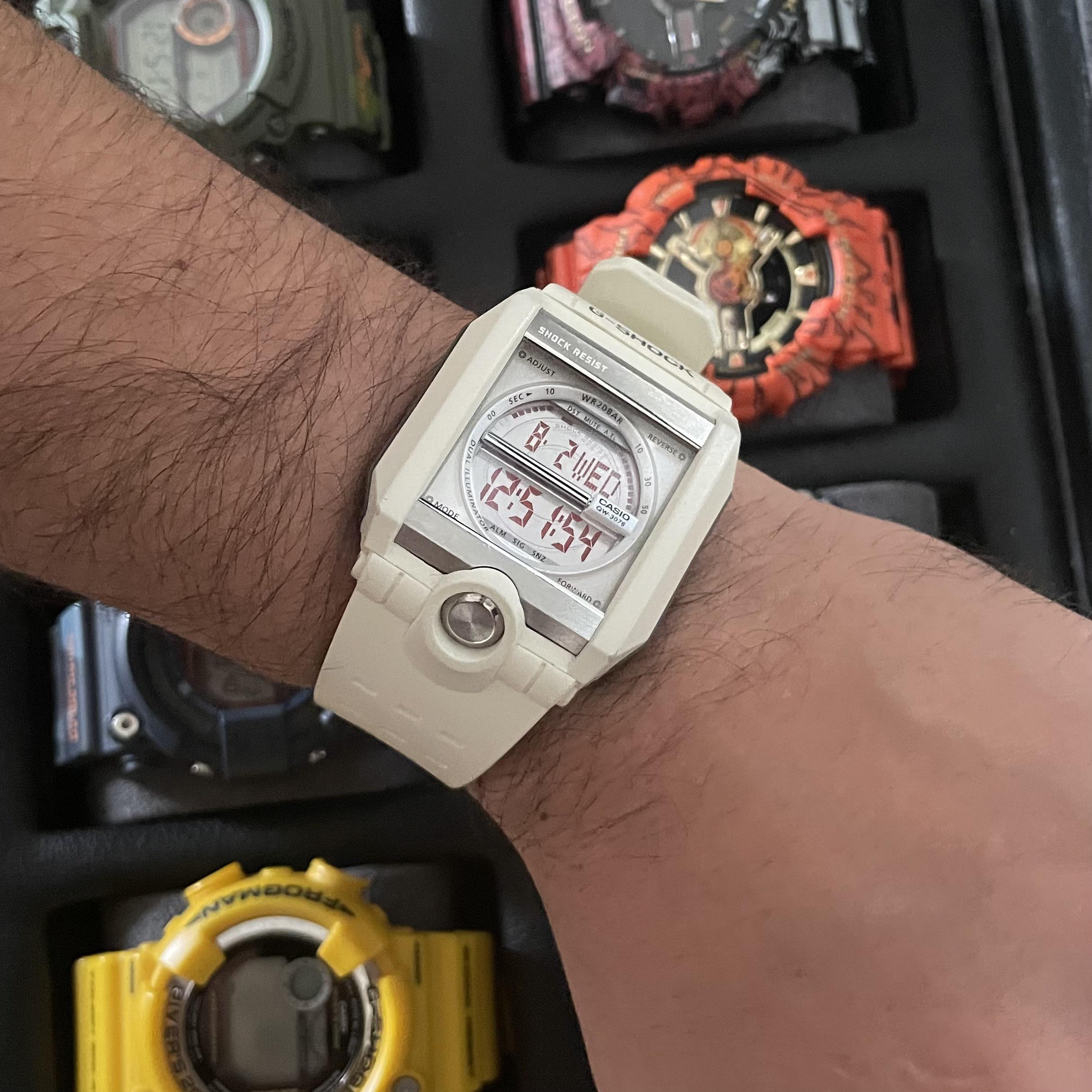 G-8100 : r/gshock