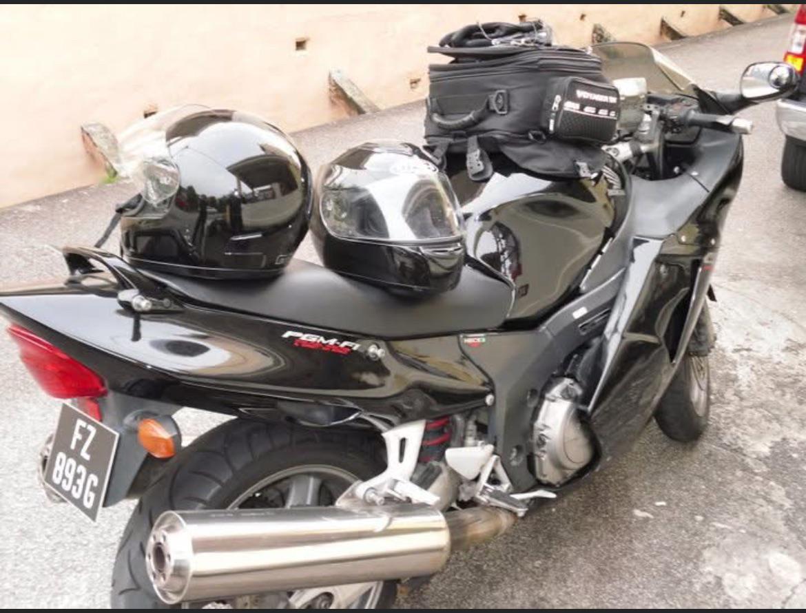 Why are Kawasaki engines so smooth? : r/motorcycle