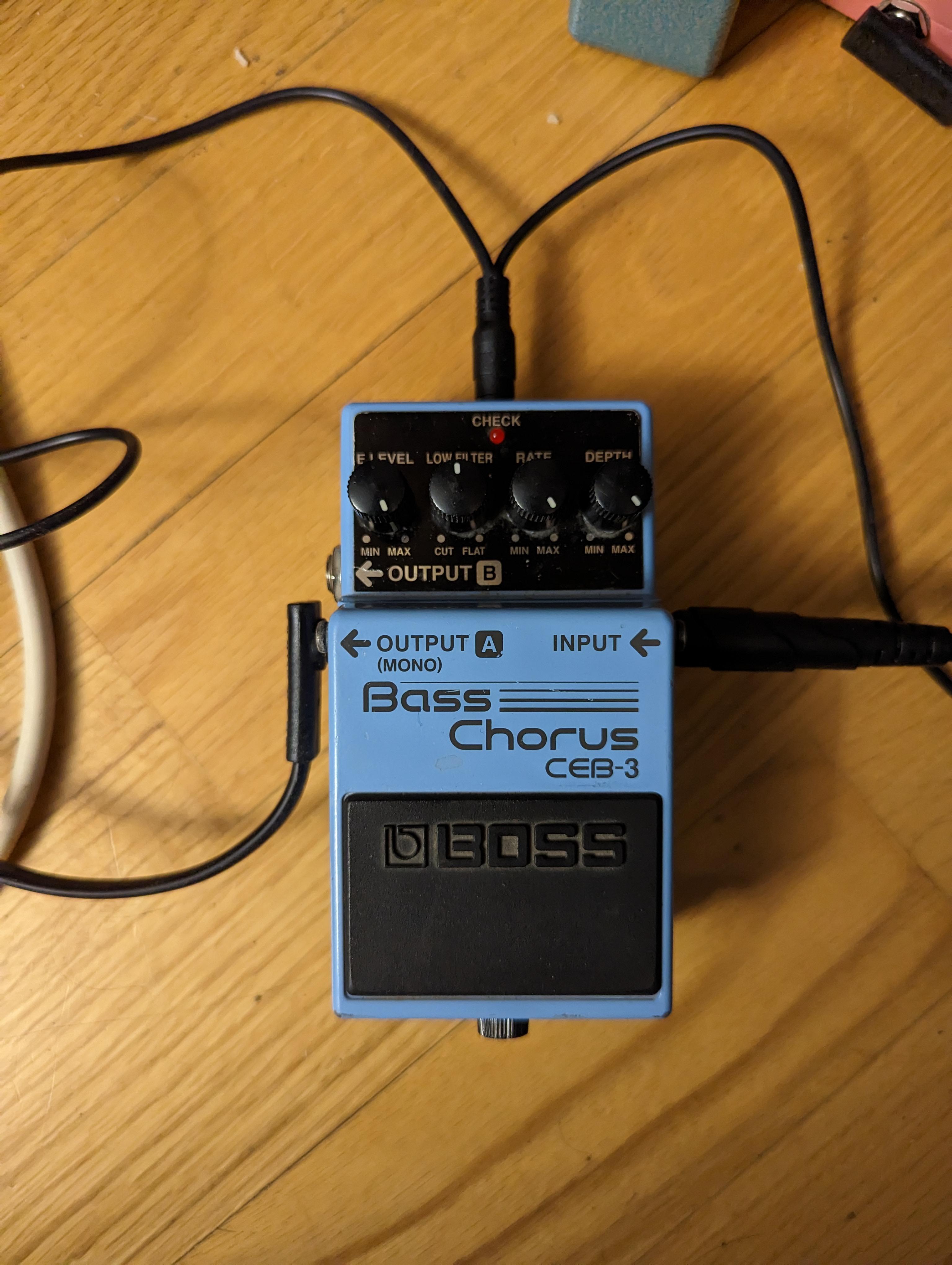 偶然のNPD - BOSS CEB-3 ベースコーラス : r/guitarpedals