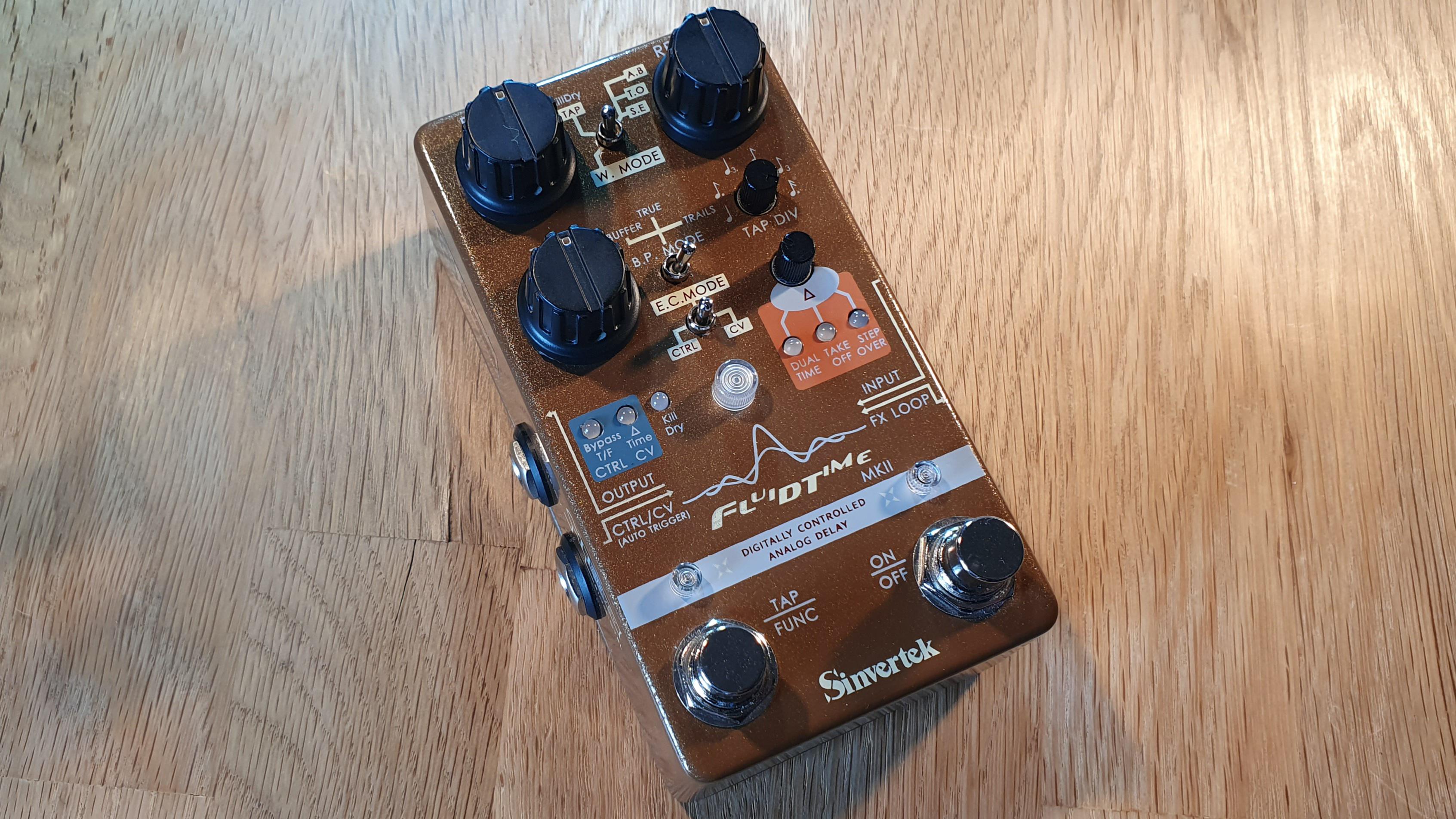 NPD - Sinvertek Fluid Time Mk2. (Look out, Rubberneck! You've got