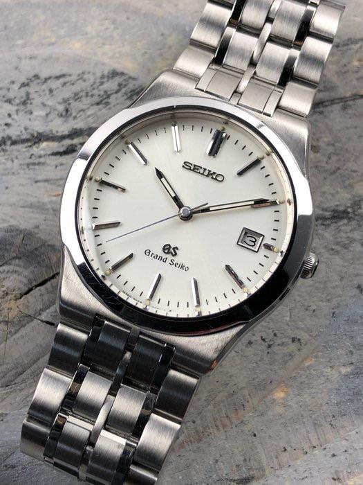 Discussion] Why is this Grand Seiko so cheap(SBGG001 8N65-9000