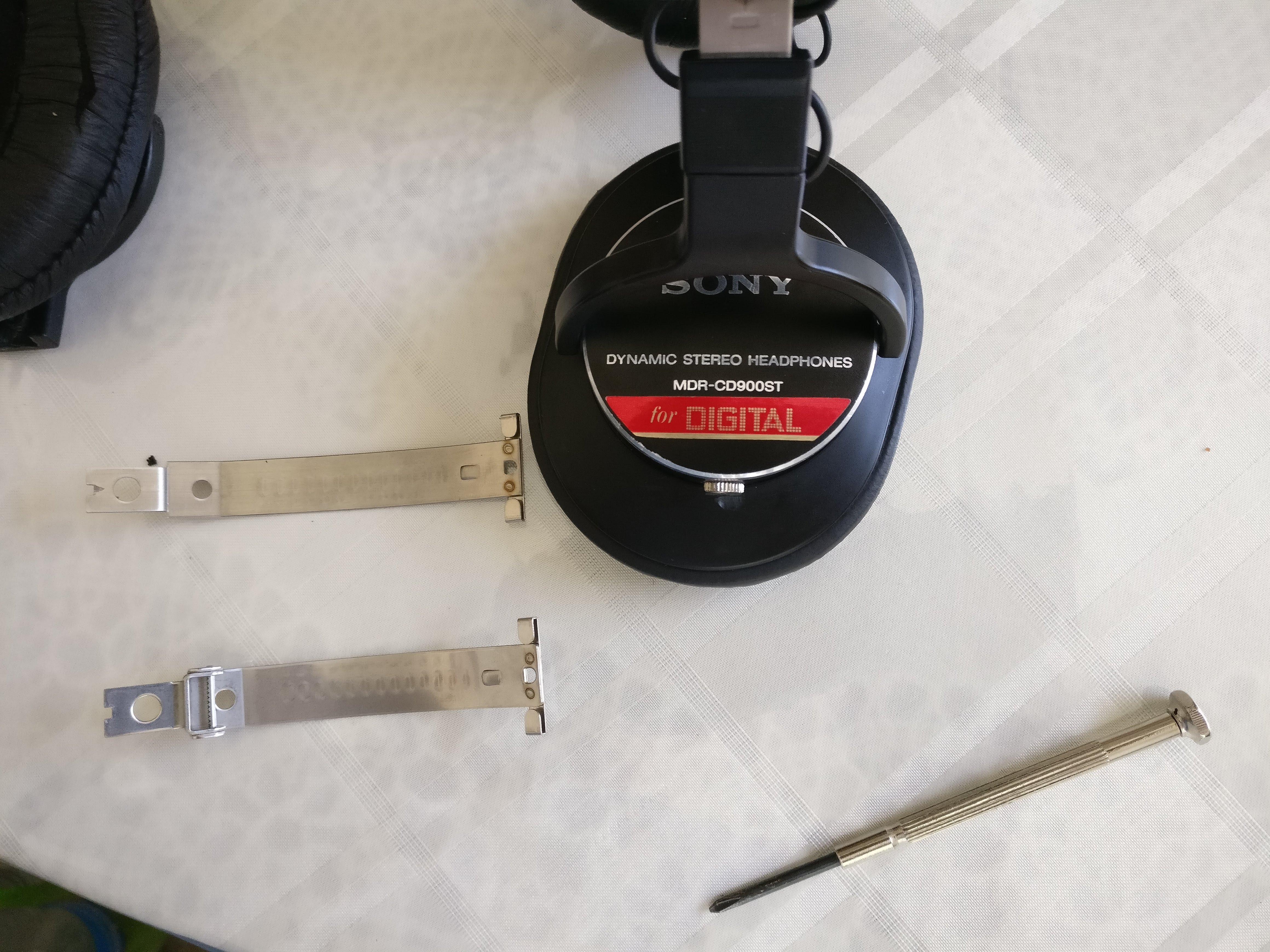 I did the foldable mod on my Sony MDR-CD900ST. : r/headphones