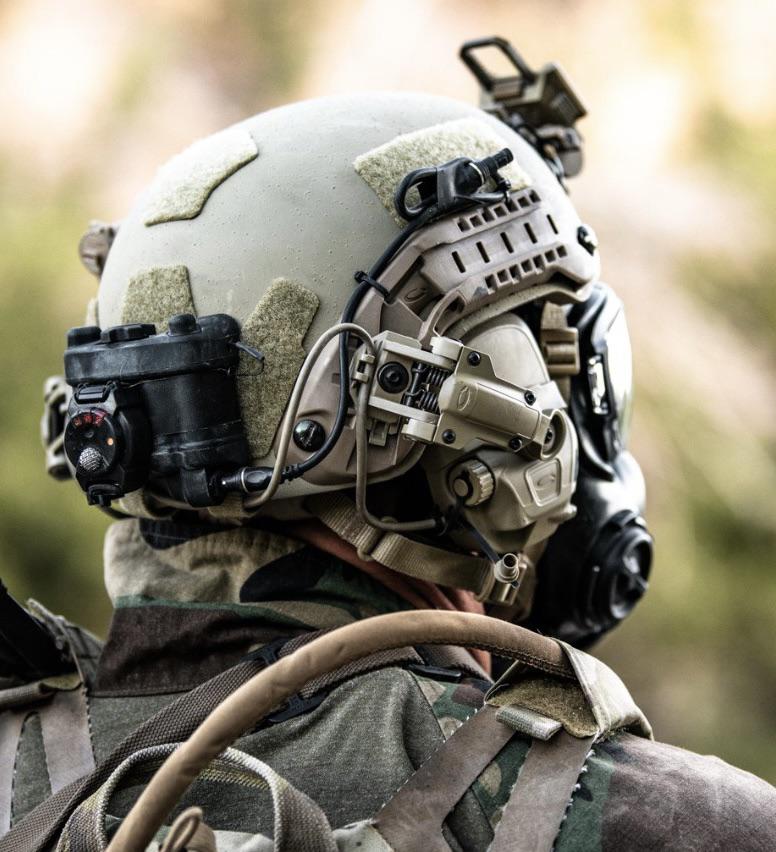 Ops-Core AMP ヘルメットレールマウント : r/tacticalgear