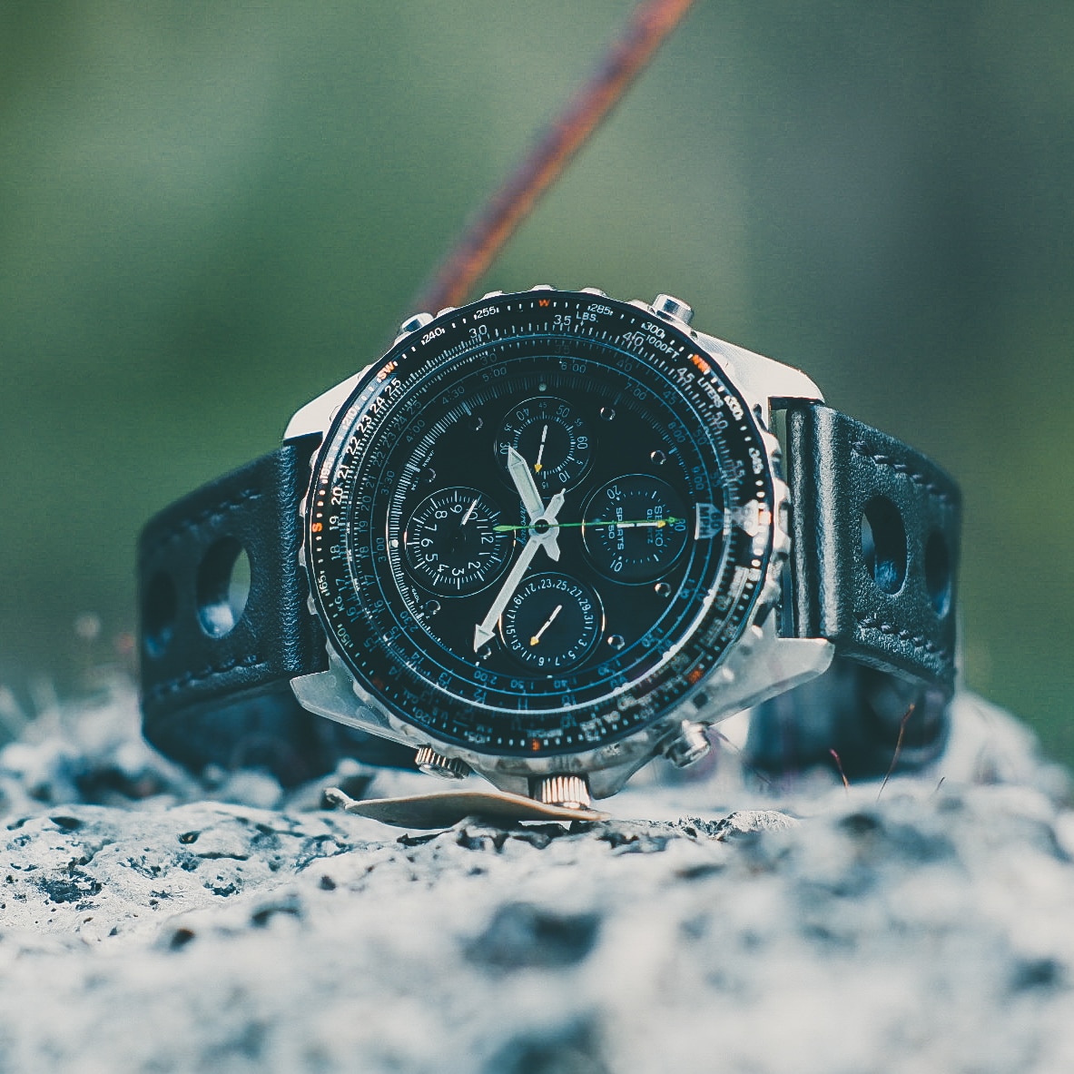 SEIKO] 7T34-6A00 パイロット フライト アラーム クロノグラフ : r/Watches