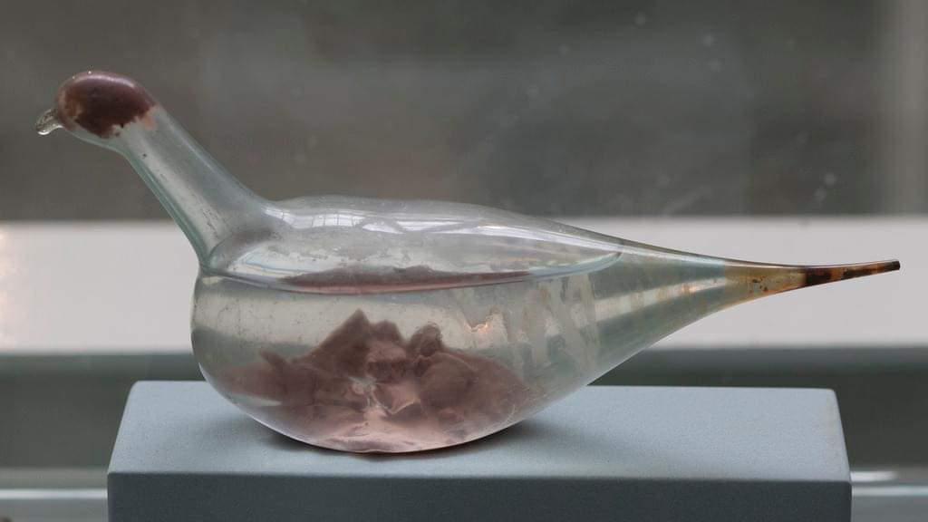 ローマングラスの香油瓶 : r/ancientrome