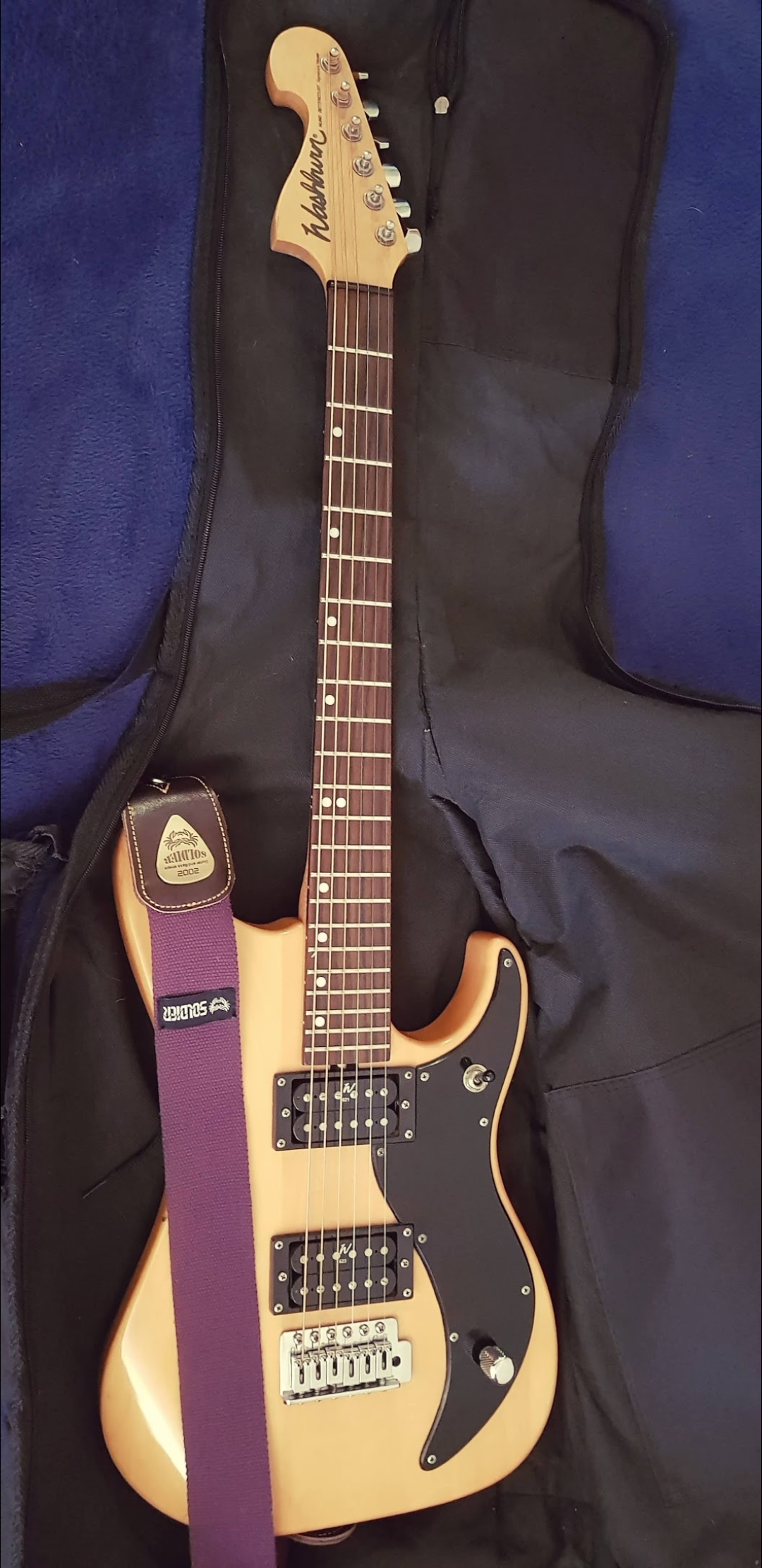 Thoughts on my WashBurn Nuno Bettencourt signature : r/guitars