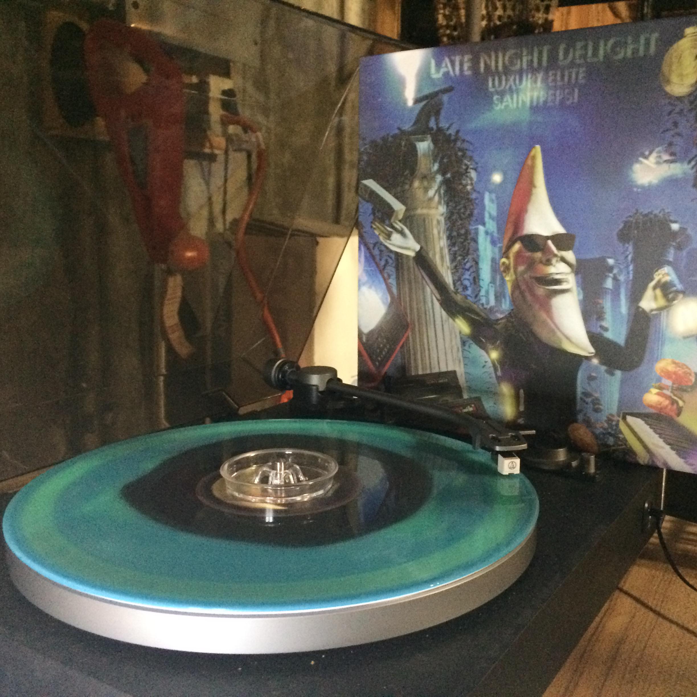 Starting the week off with Luxury Elite & Saint Pepsi - Late Night