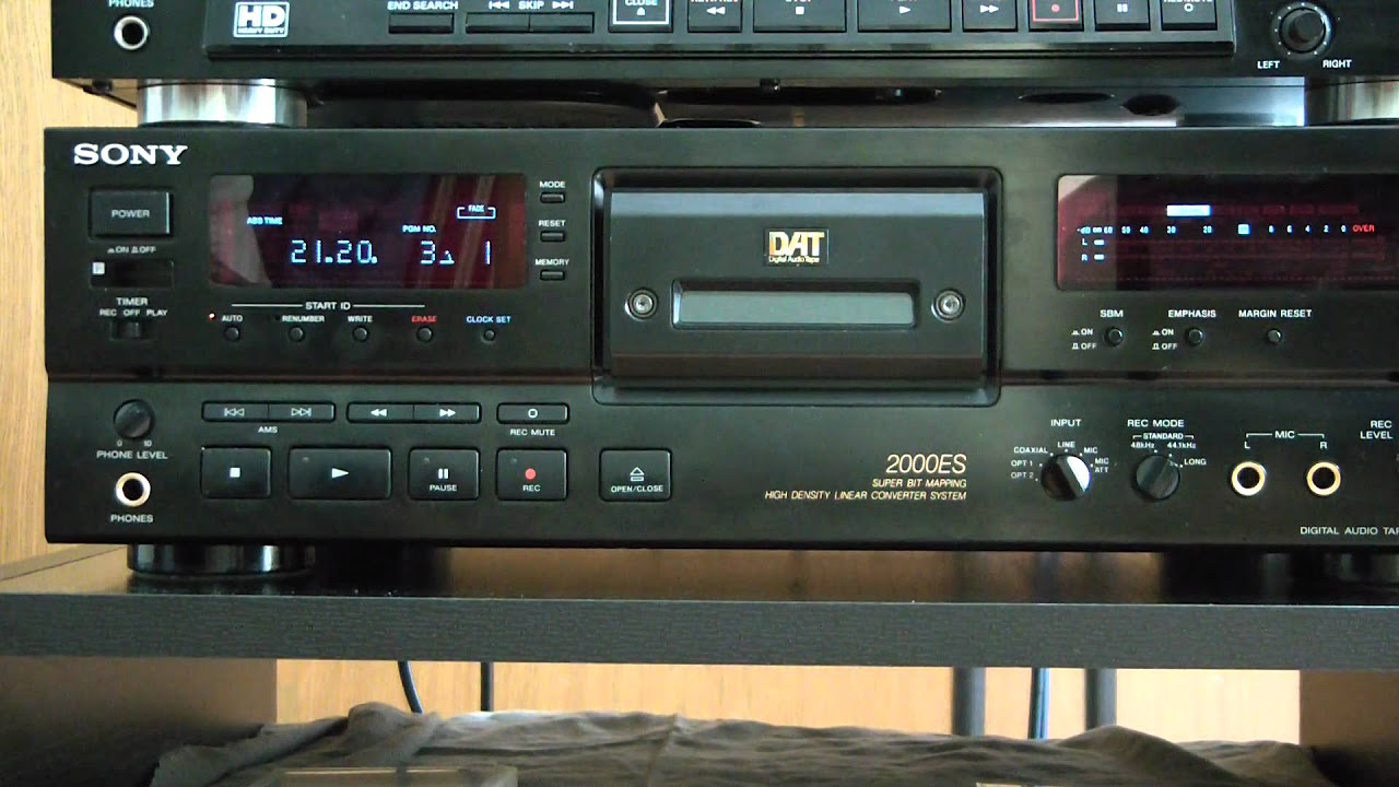 Sony DTC-2000ES - YouTube