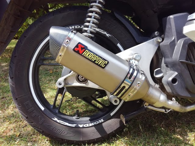 AKRAPOVIC exhaust sound Honda PCX 125 (without DB-killer) - YouTube