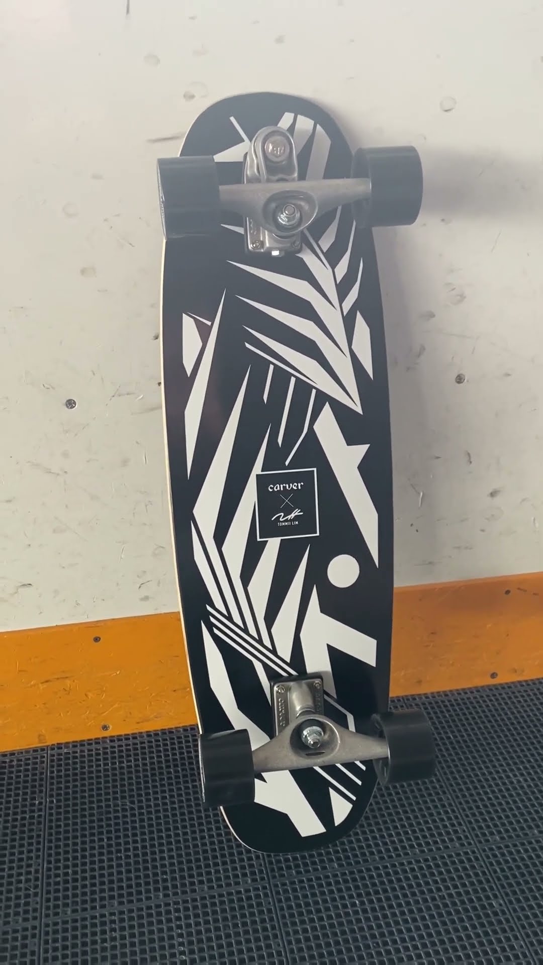 The Tommii Lim Carver Proteus C7 Surfskate is DEFINITELY my new