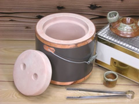 炭火の消火に、運べる火消し壷 by七輪本舗 - YouTube