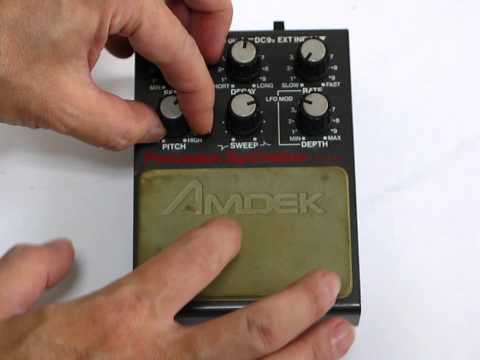 アナログ・パーカッション・シンセのAMDEK Percussion Synthesizer PCK