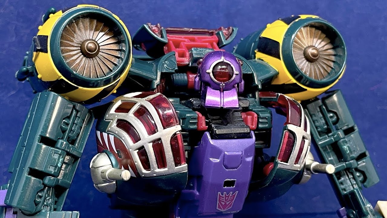 Back in *Really* Dark Green - Takara United UN-14 Lugnut - YouTube