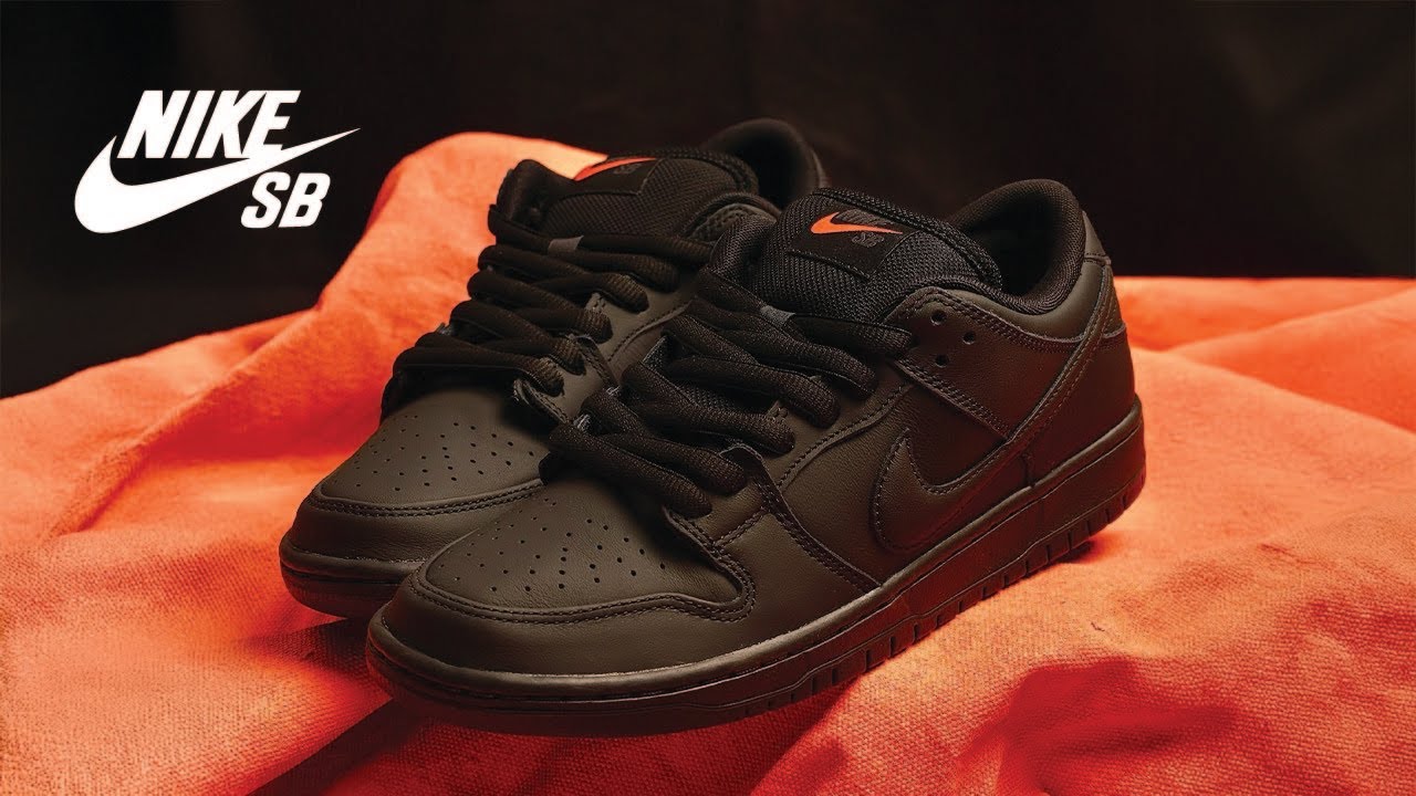 Nike SB Triple Black Dunk Low | SB Holiday Apparel - YouTube