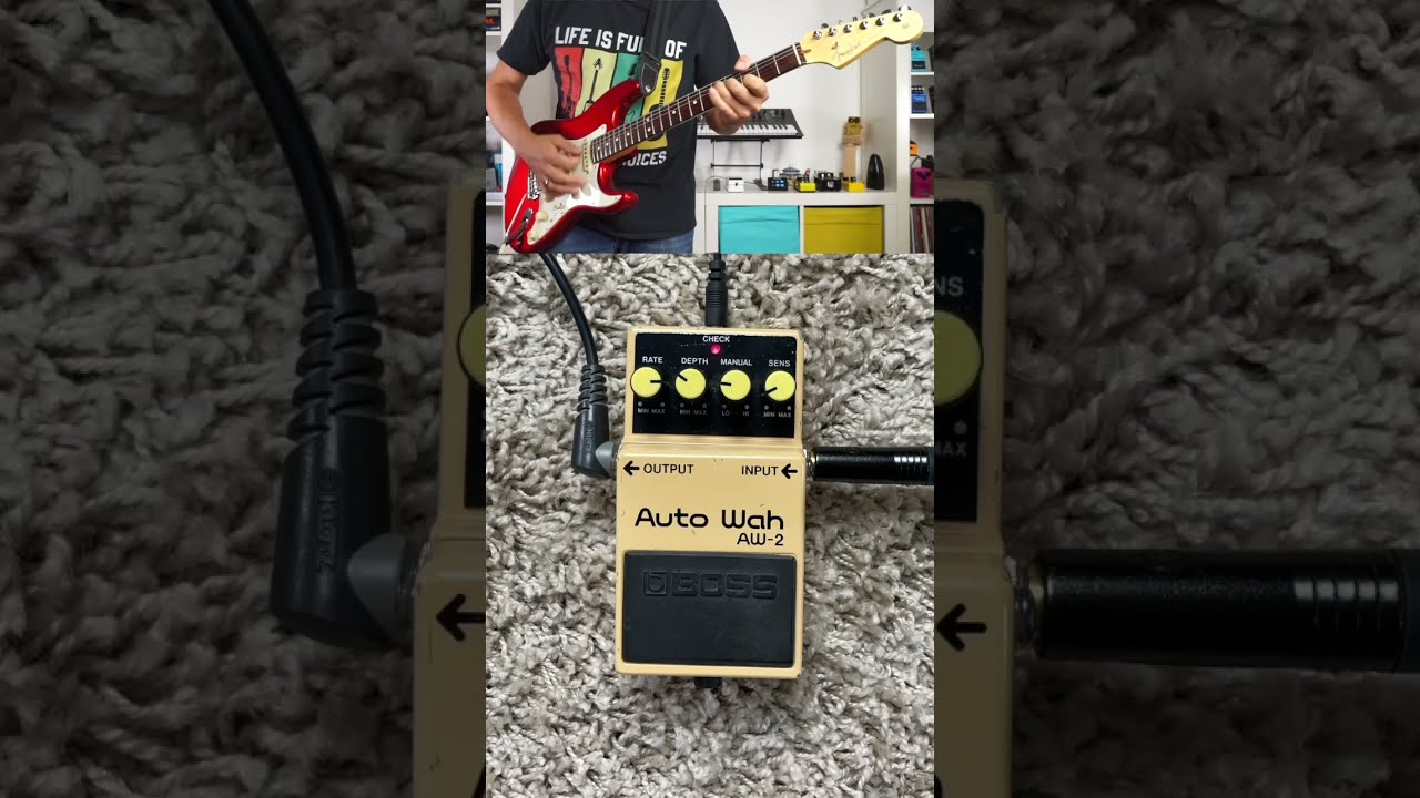 The Boss Auto Wah AW-2 - YouTube