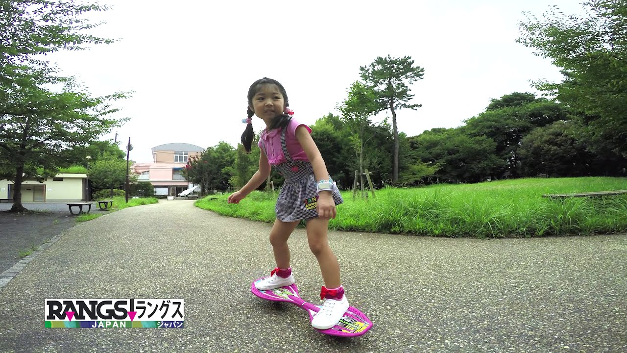 リップスティック デラックス ミニ｜トイザらス - YouTube