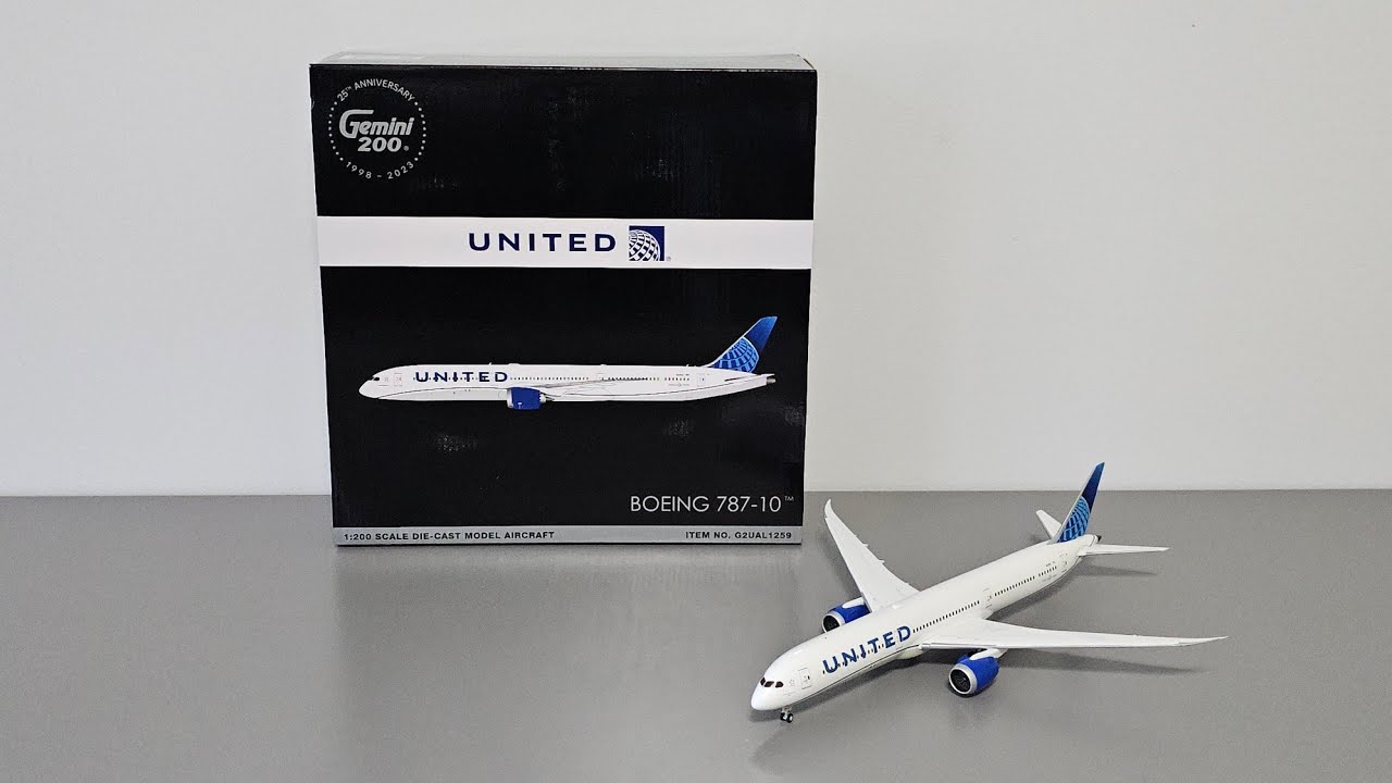 Gemini 200 United Airlines Boeing 787-10 [N13014] 1:200 Scale