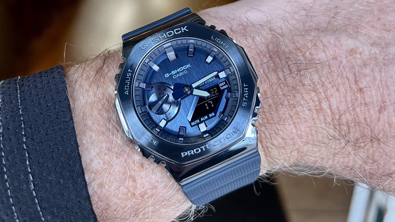 Casio G-Shock GM-2100N-2A blue metal CasiOak in 4K - YouTube