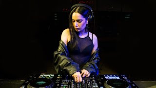 Open Box AlphaTheta XDJ-AZ 4-Channel Professional All-in-One DJ