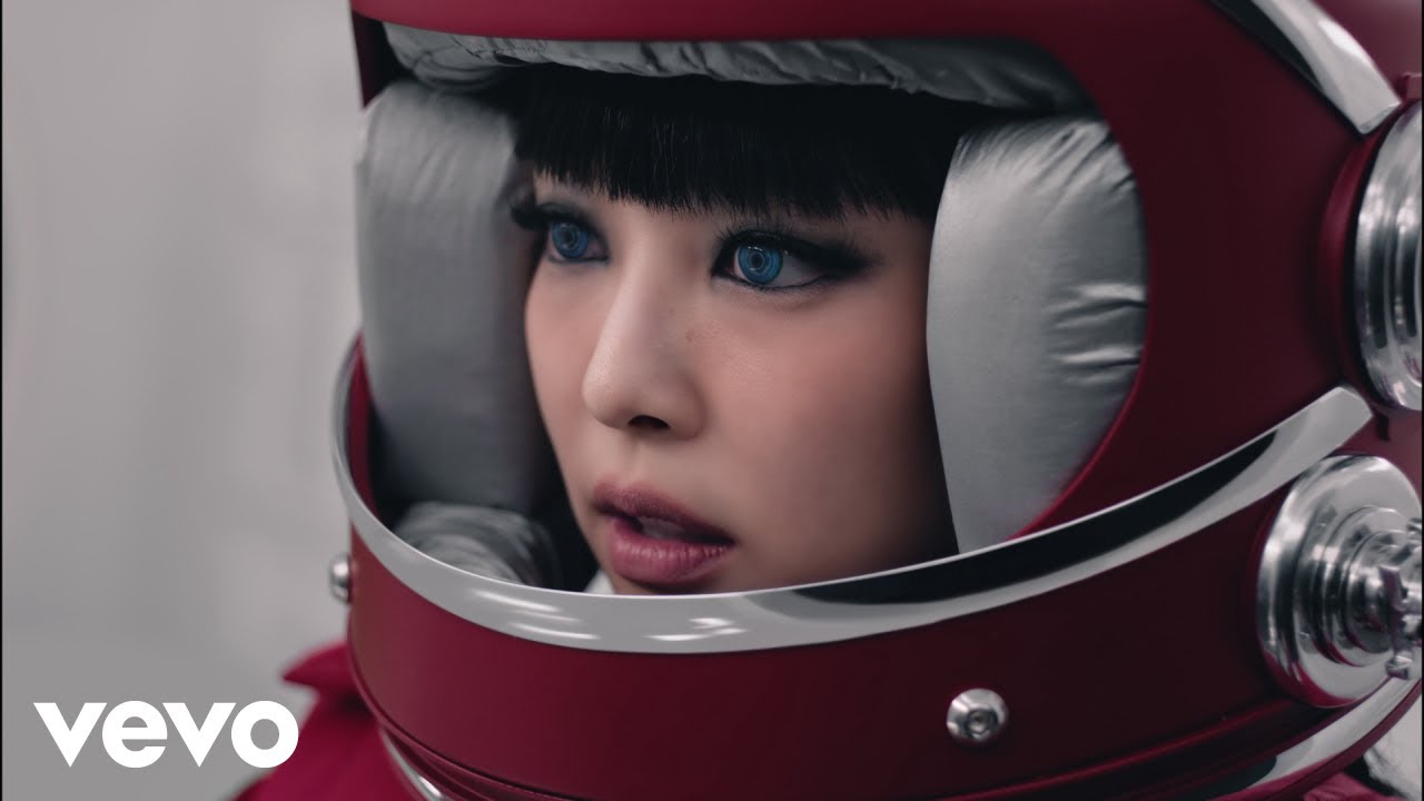 4K/60FPS] JENNIE - like JENNIE (Official Video) - YouTube