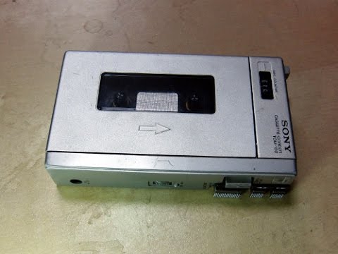 SONY 初代ウォークマンの元になったカセットレコーダー TCM-100 （紹介