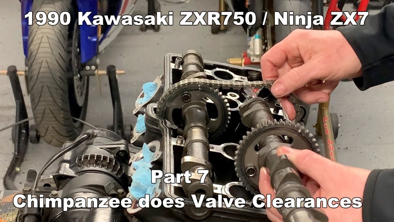 1990 Kawasaki ZXR750 restoration pt 7 - Chimp does Valve