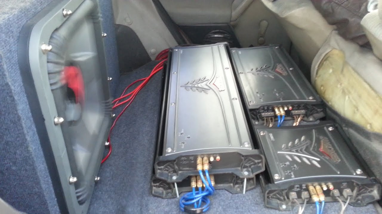 SPL & SQ KICKER SoloX 18 32hz /2 AMP KICKER ZX2500.1 Crazy Bass