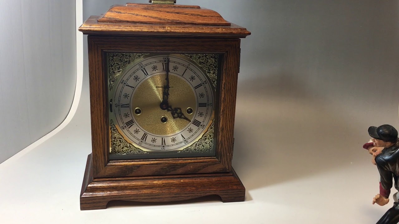 HOWARD MILLER ハワード・ミラー ゼンマイ巻 機械式 置時計 ウエスト