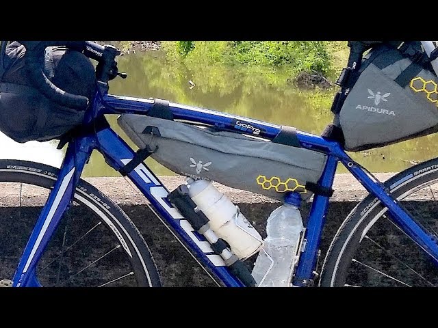 Apidura Frame Pack 3L Review (9000km) - YouTube
