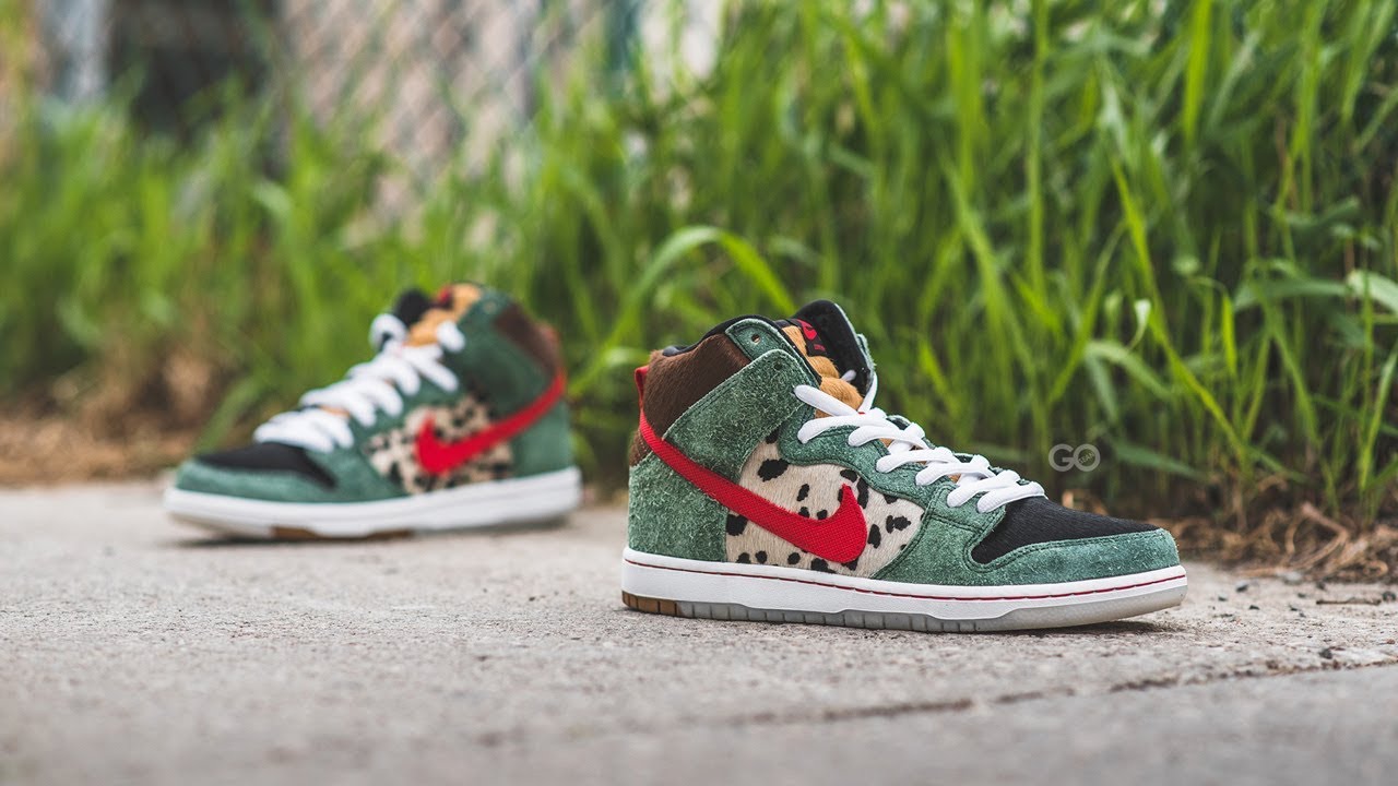 Nike SB Dunk High Pro QS 