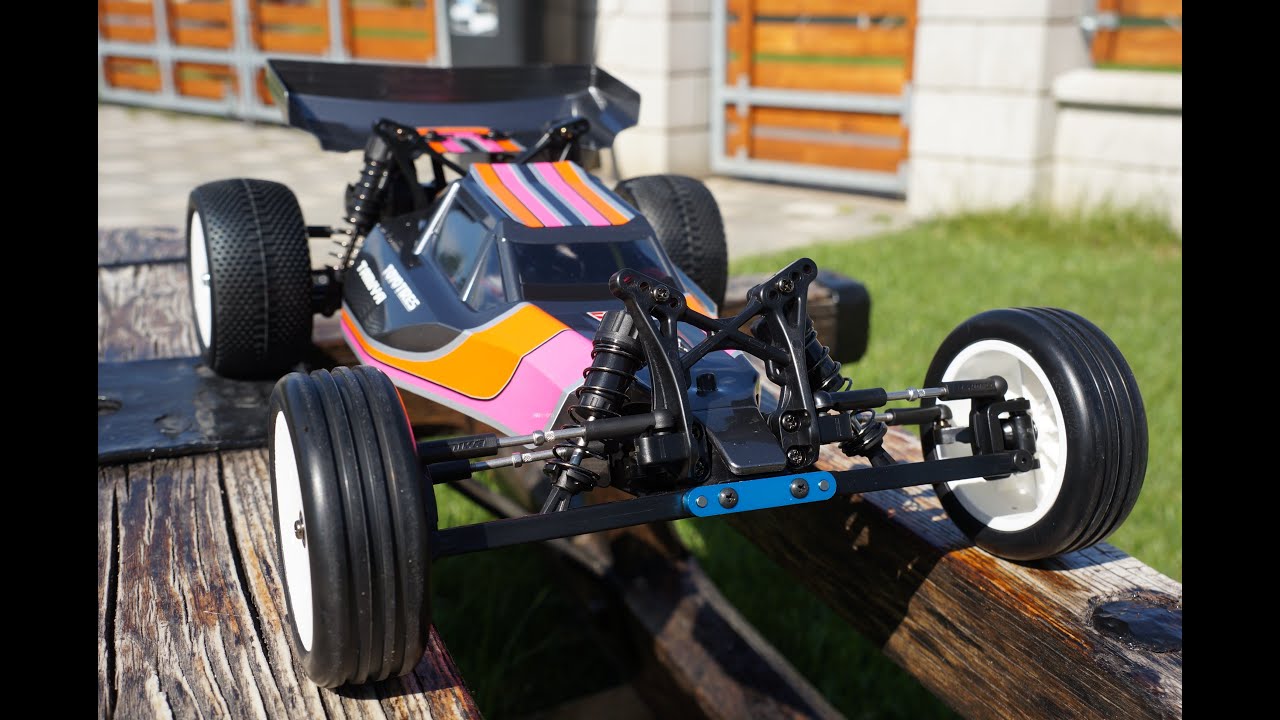 Tamiya Zahhak DN-01 build - YouTube