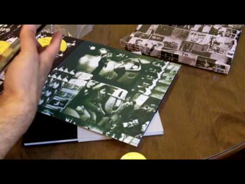 Rolling Stones Exile On Main Street Super Deluxe Unboxing - YouTube