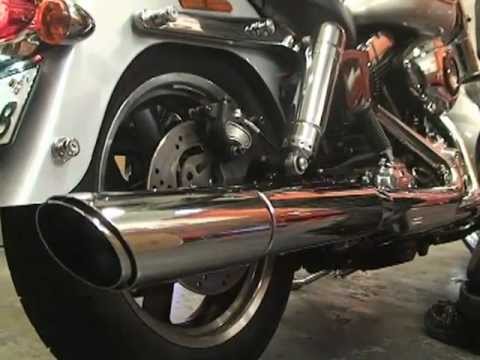 ダイナFLD スイッチバック バンス アンド ハインズ、マフラーサウンド