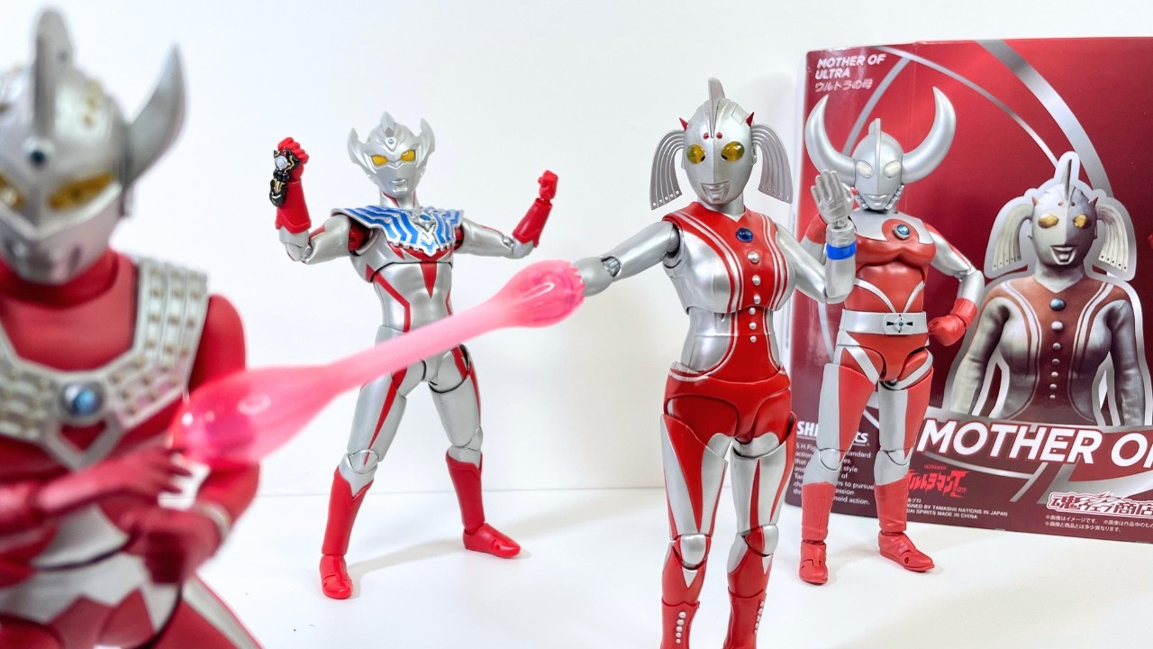 The Ultimate Family Gathers!] S.H.Figuarts Mother of Ultra