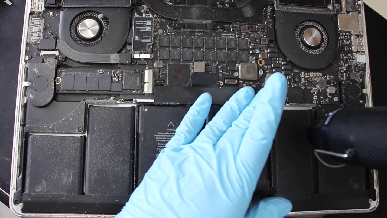 MacBook Pro 2015 15in A1398 バッテリー交換 - YouTube