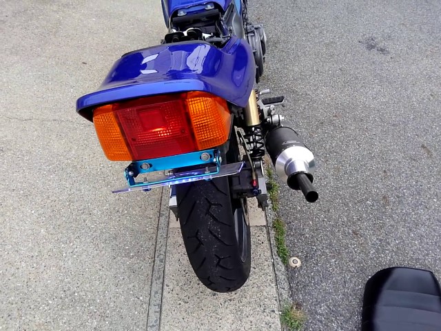 スーフォアにCBXテールをぶち込んだだけの動画 - YouTube