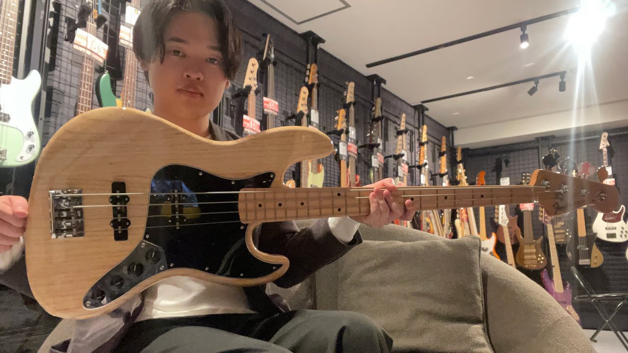 The perfect active Jazz Bass made in Japan by Fender is amazing