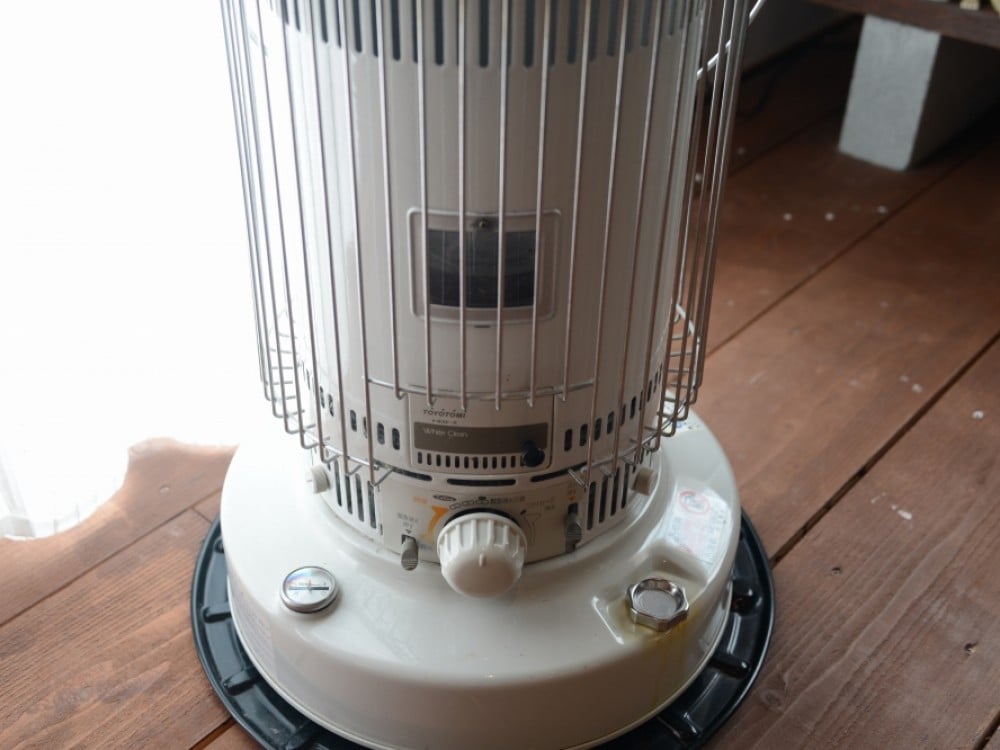 電源不要がポイントのトヨトミの石油ストーブ KS-67G」 - hyfactory