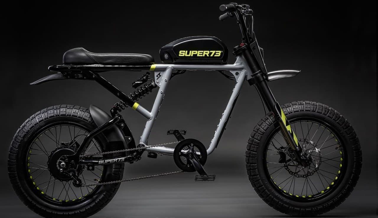 1970年代からやってきた電動バイク「Super 73」にシンプルなデザインで