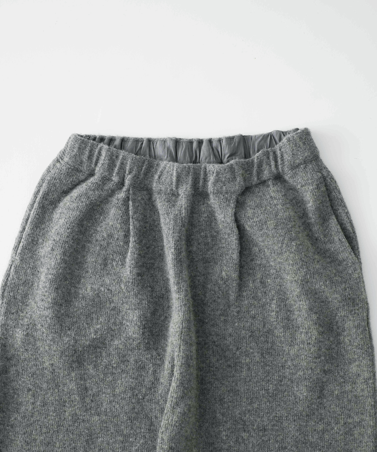 クォーターフェイスサルエル8分パンツ｜nest Robe / CONFECT ONLINE SHOP