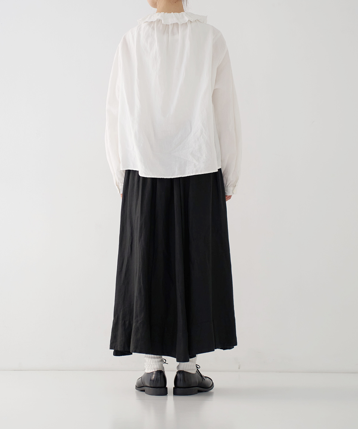 コットンリネンダンガリーフリルシャツ｜nest Robe / CONFECT ONLINE SHOP