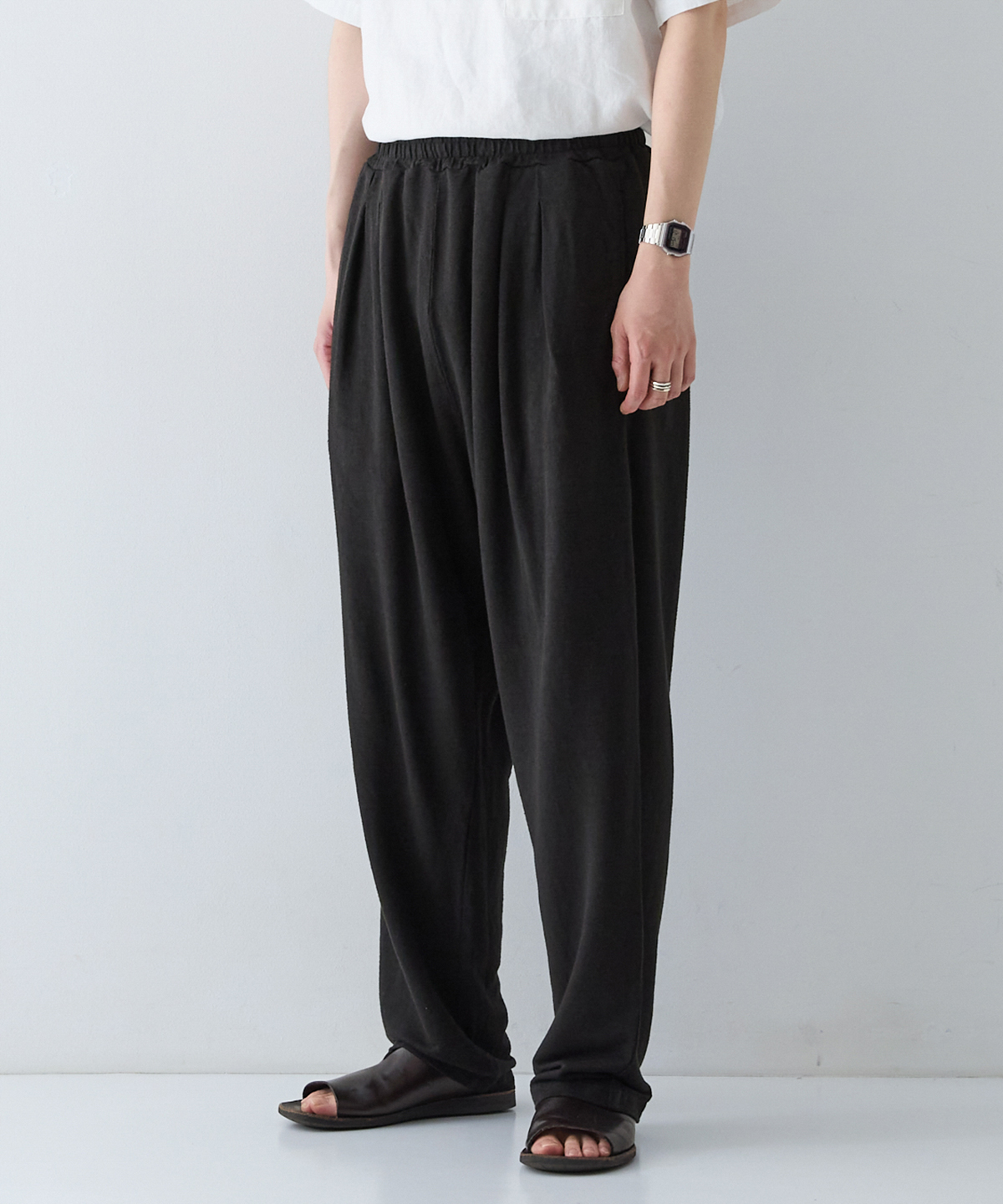 リネンインレー 2タックイージーパンツ｜nest Robe / CONFECT ONLINE SHOP