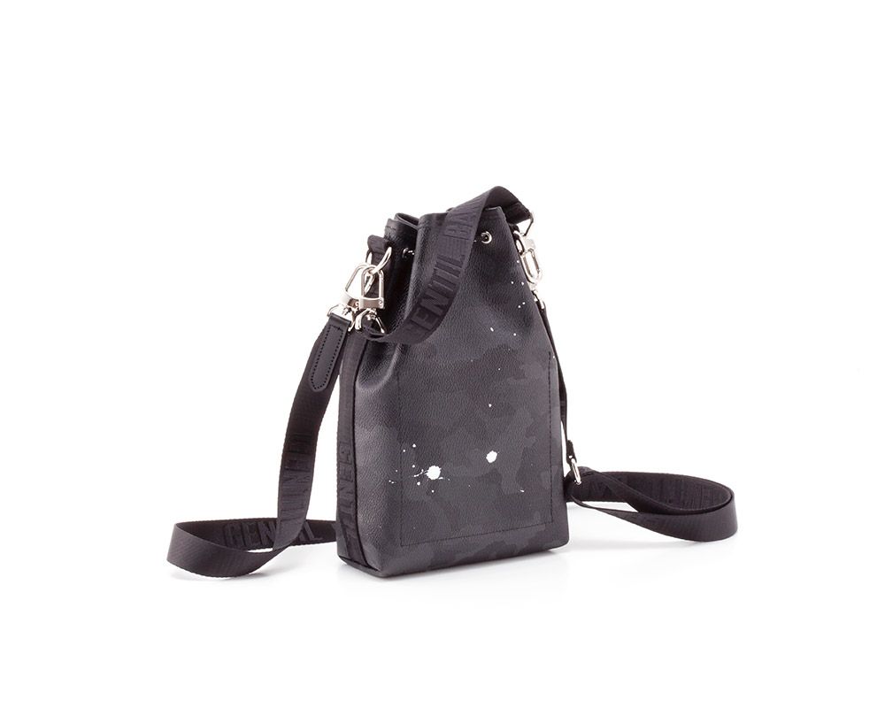 GENTIL BANDIT - 2WAY巾着バッグ / ブラックカモ | Tempt