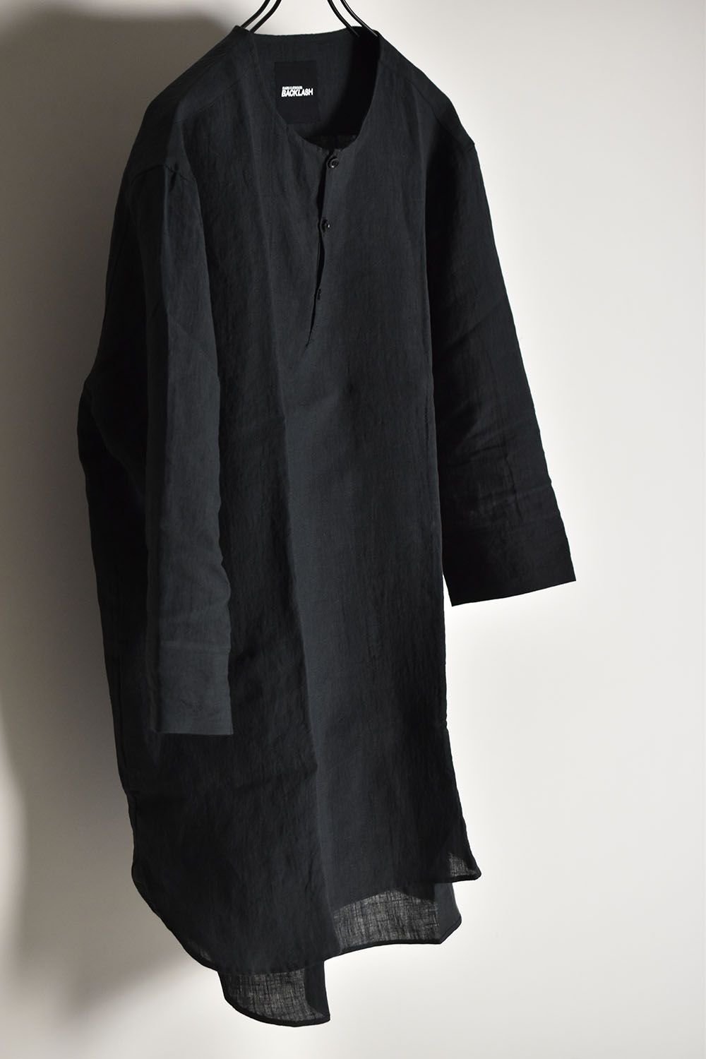 ISAMU KATAYAMA BACKLASH - Soft Linen Henley Neck Pullover Shirts