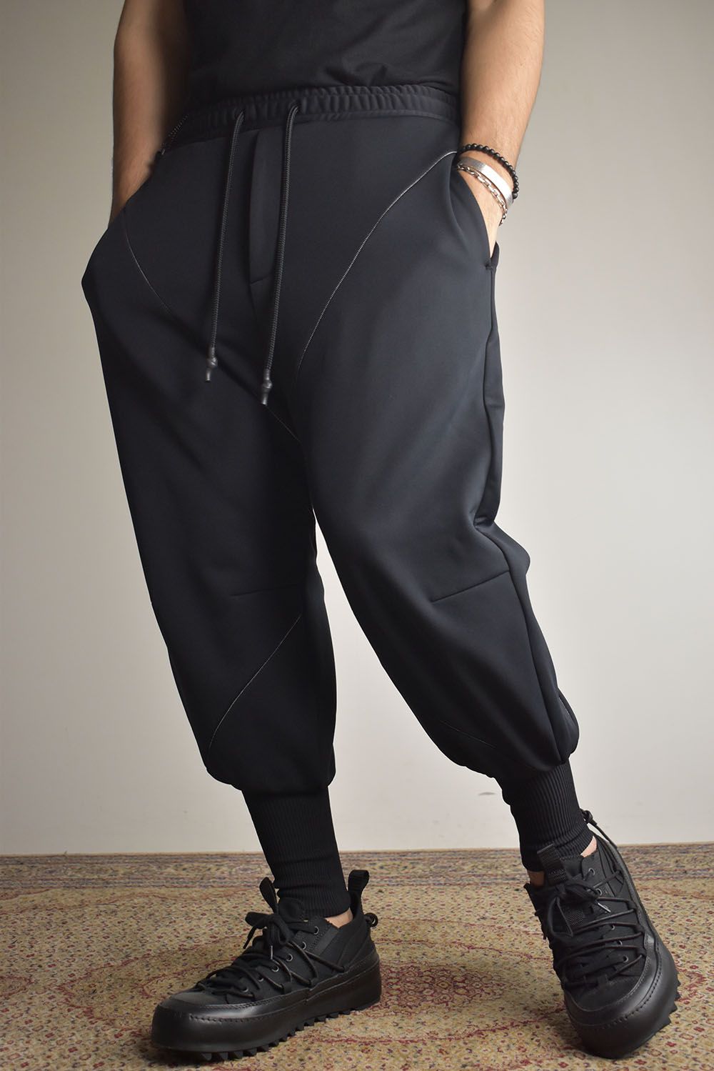 RIPVANWINKLE - Balloon Jersey Pants