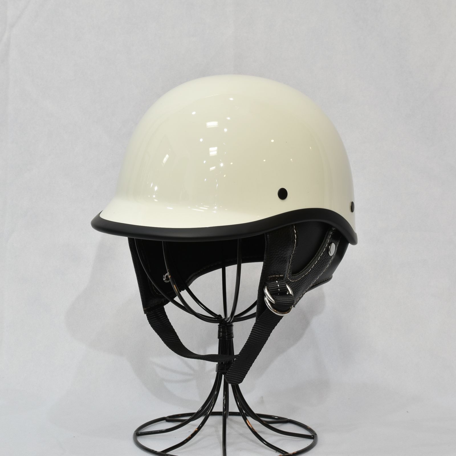 NoBudz - 再販売通知リクエスト可 | BURST VG HELMET (IVORY